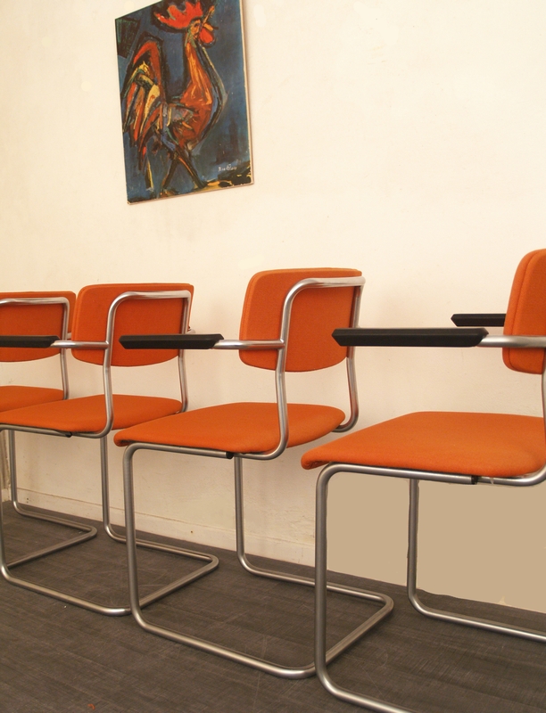 Gepolijst spannend Citaat Gispen 1125 vintage zwevende buisframe stoelen - 050design